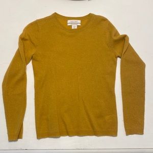 Women’s cashmere sweater.